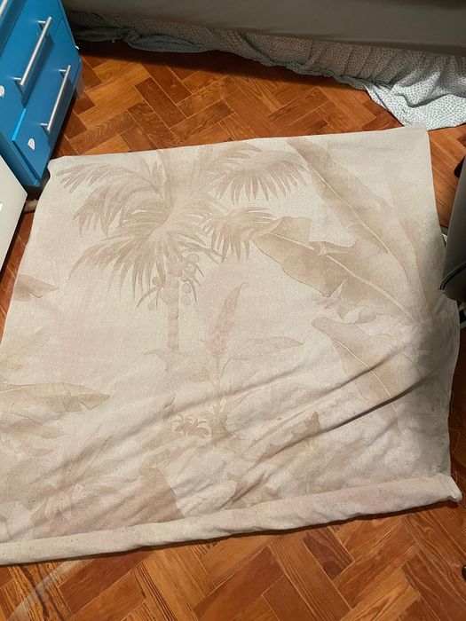 Quadro em linho em bom estado
