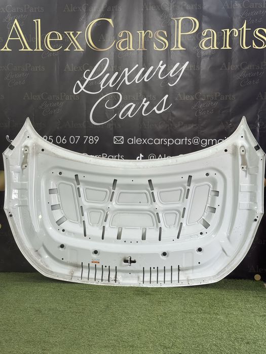 В наявності бампер передній задній  на Hyundai ioniq 5