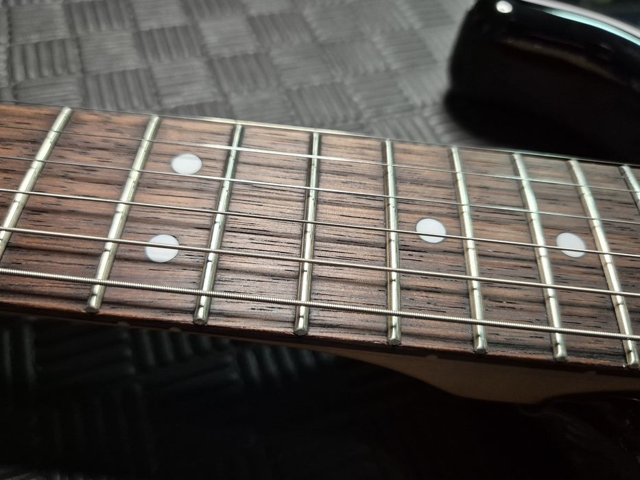 Fender Standard Stratocaster