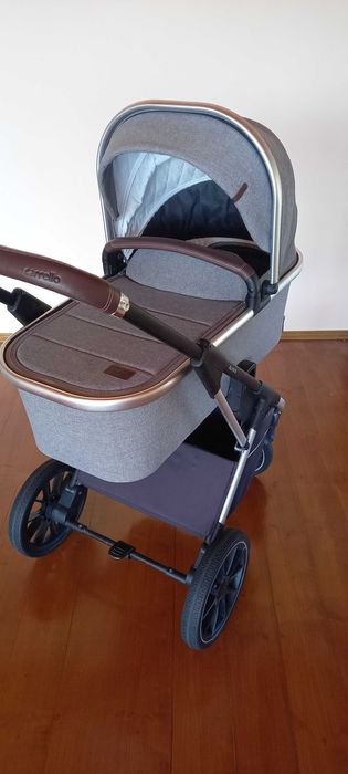 Коляска Carello в хорошому стані