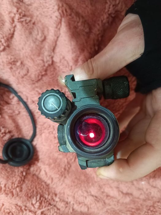 Прицел коллиматорный AIMPOINT COMPM4