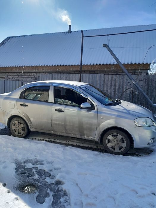 Продам шеврале авео