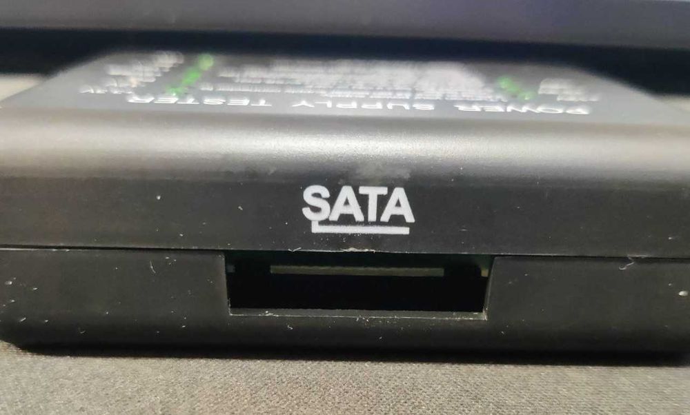 Тестер блоків живлення ATX, BTX, ITX, PSU 20/24pin SATA Molex