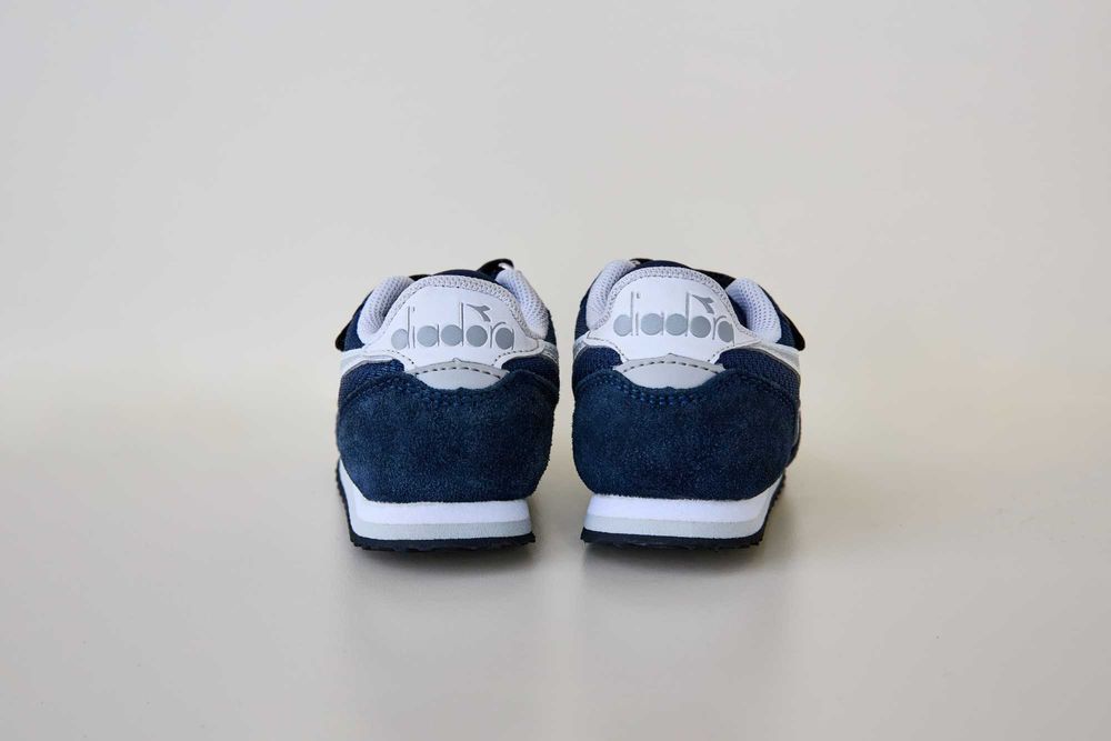 Кросівки Diadora (синій) - розмір 23 (6,5)