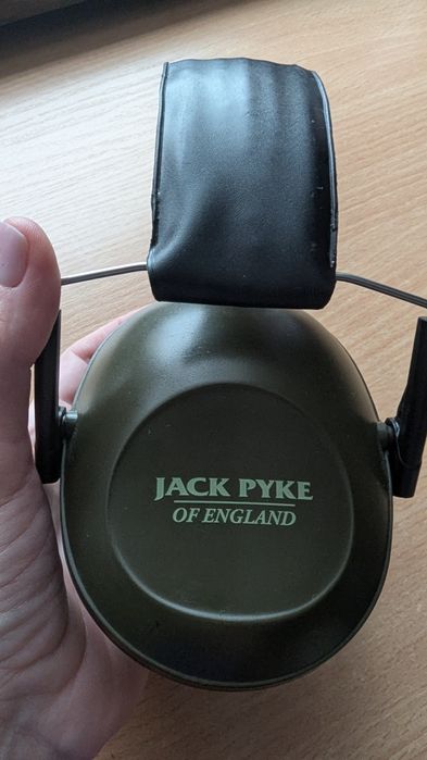 Пасивні навушники Jack Pyke оf England.