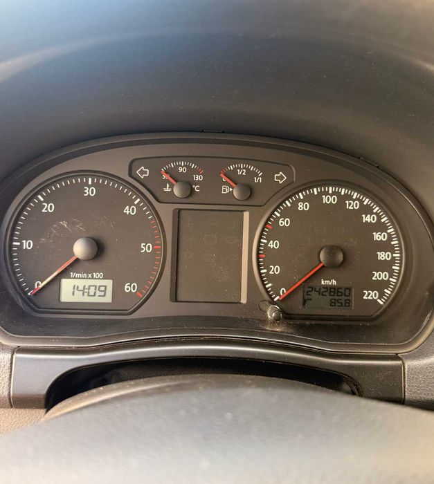 VW Polo 1.4 TDI Comercial (2008)