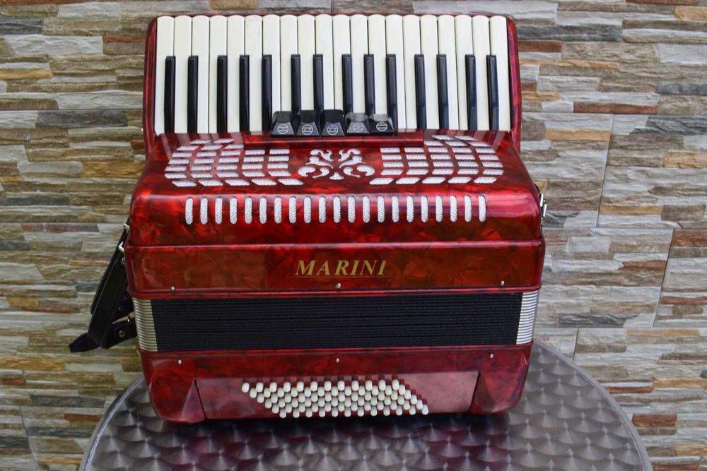 Acordeao Marini 3 Voz. N 124