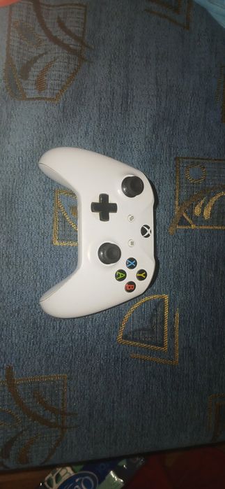 Xbox one  z grami