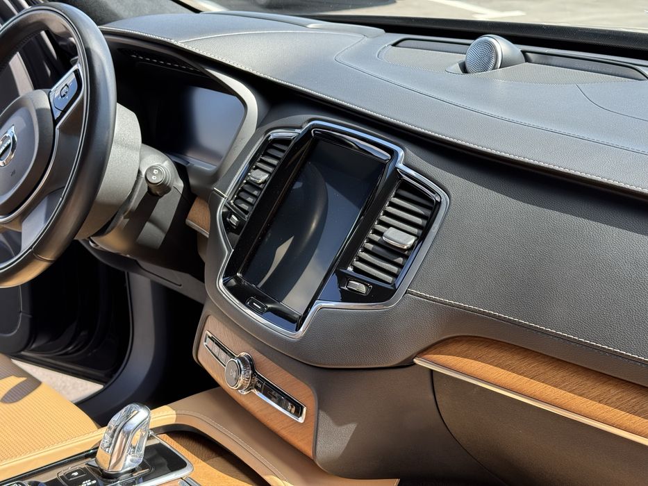 Volvo XC90 2.0 гібрид