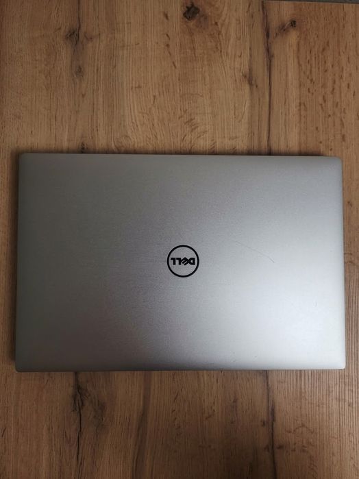 Dell Precision 5520