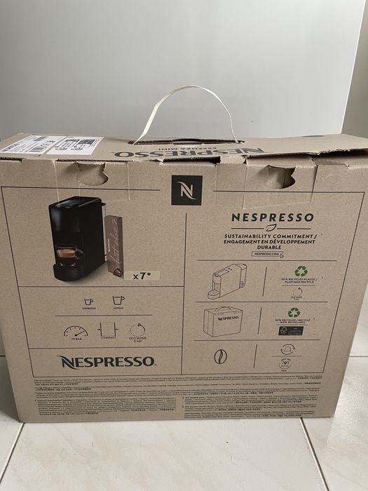 Nespresso Essenza Mini - NOVA