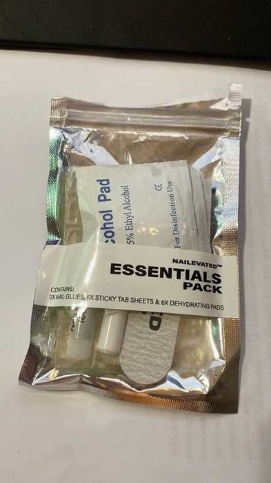 Unhas press on NOVAS!