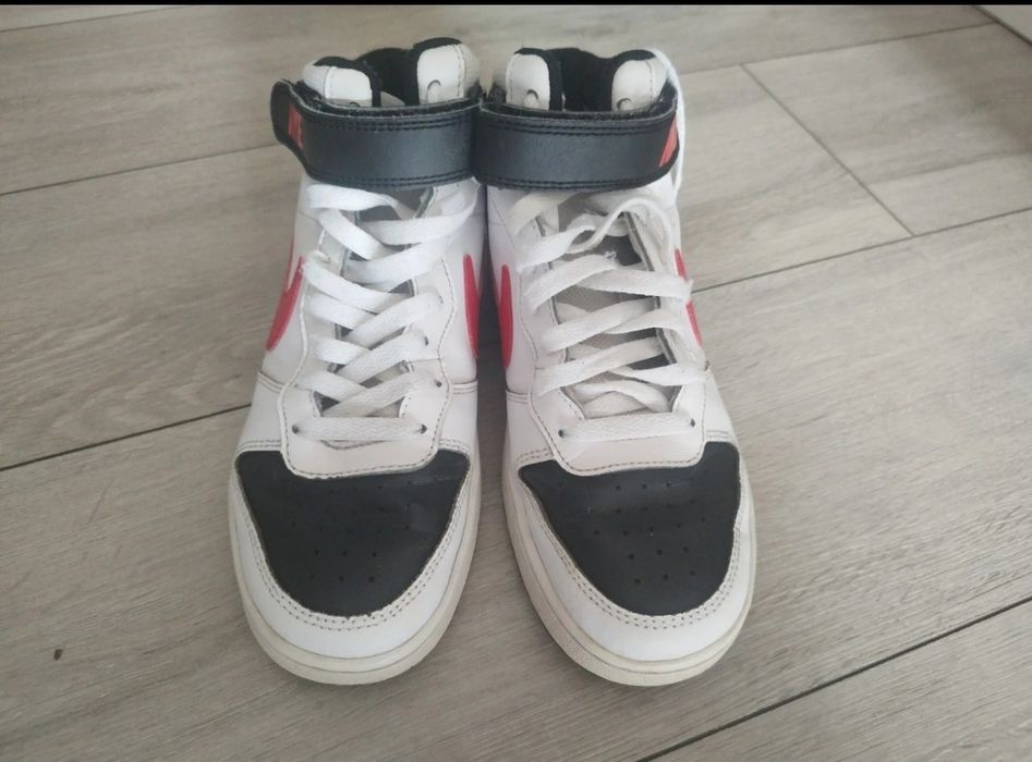 Buty chłopięce Nike 38
