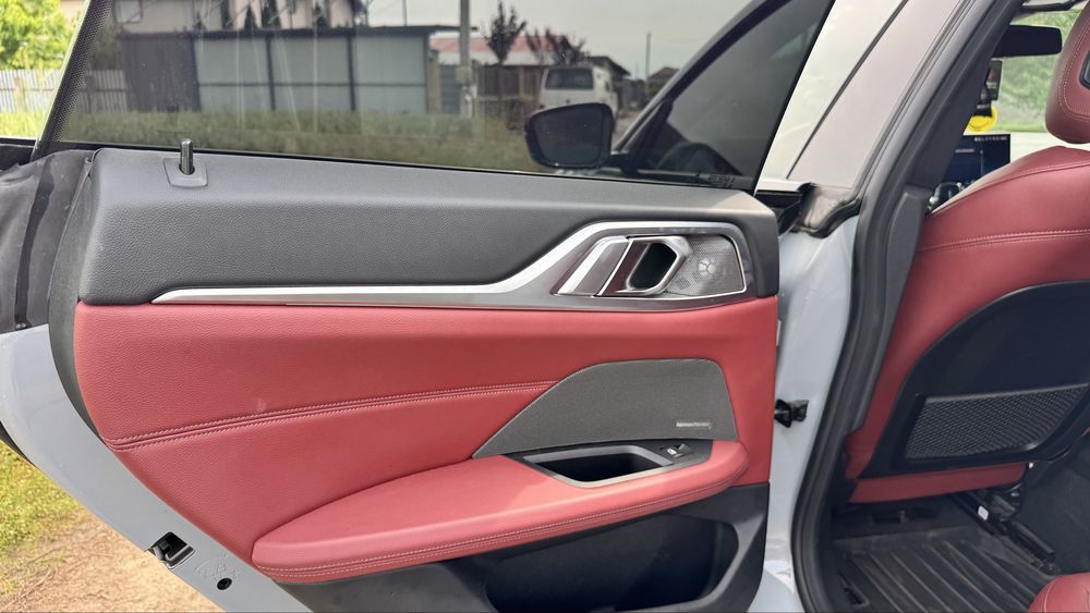 продам bmw i4 edrive40