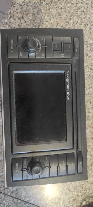 Radio Navigator plus audi a4