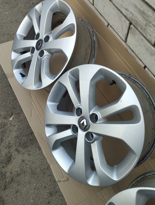 R16 4 100 диски  Renault  original.