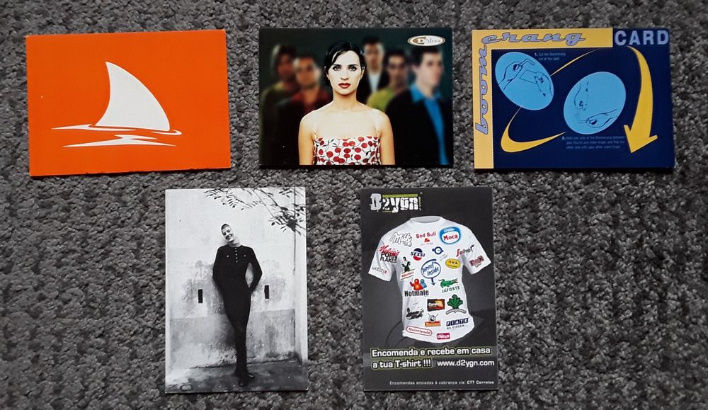 Postais com publicidade a várias marcas