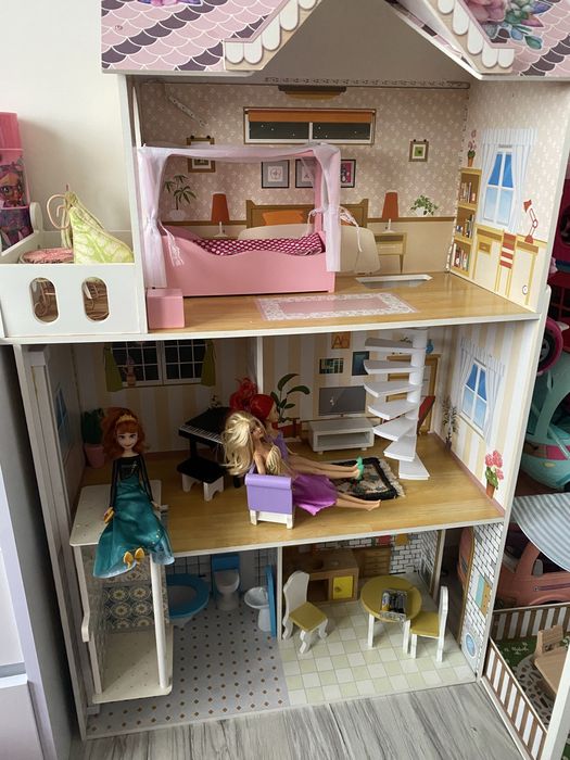 Domek dla lalek barbie