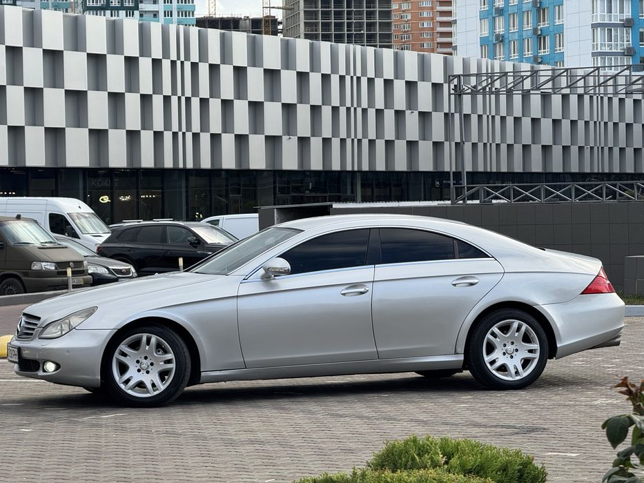 Продам Mercedes-Benz CLS-320 дизель