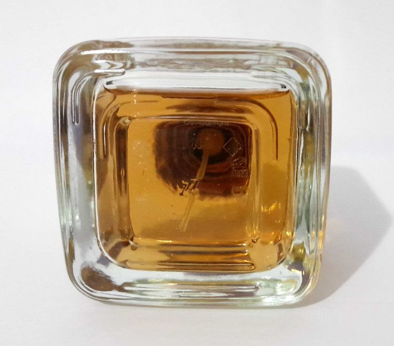 Perfume "Gardenia" 100ml da Zara para senhora (usado)