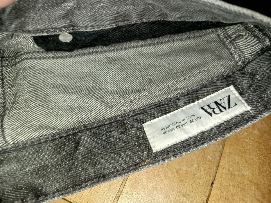 Custom DIY upcycle drain thrift drip streetwear hype SWAG opium