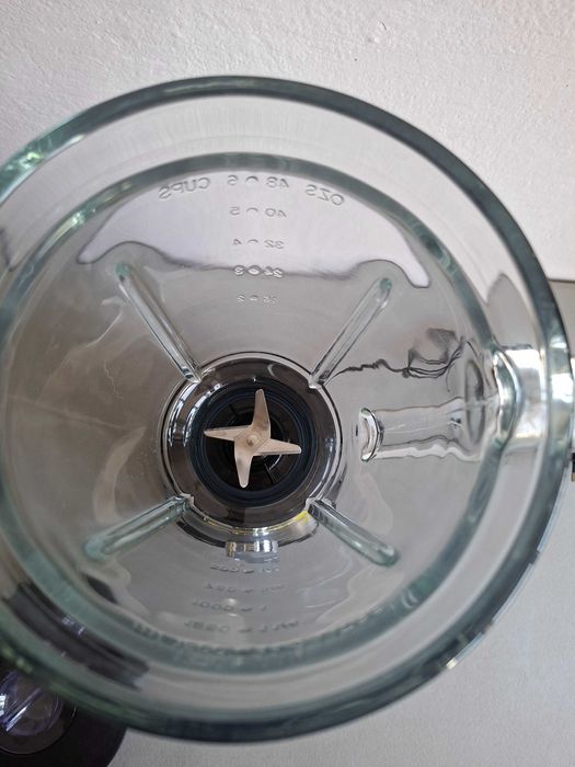 Блендер VEGAS VHB-0900S