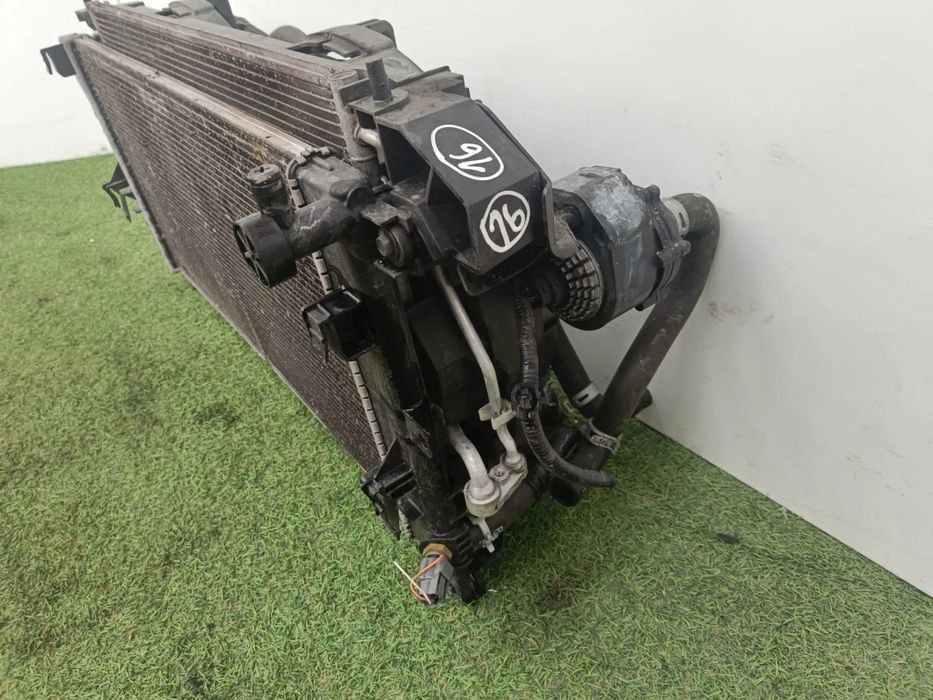 Kit de radiadores NISSAN NV200/Evalia Combi (M20)