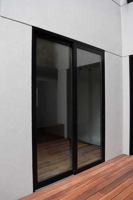 Продаємо металопластикові вікна та двері Вінниця. Окна, двери ціна