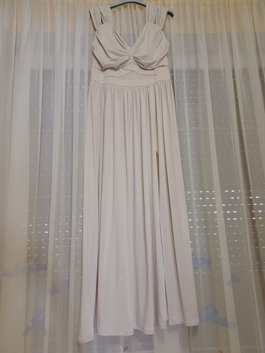 Elegancka sukienka