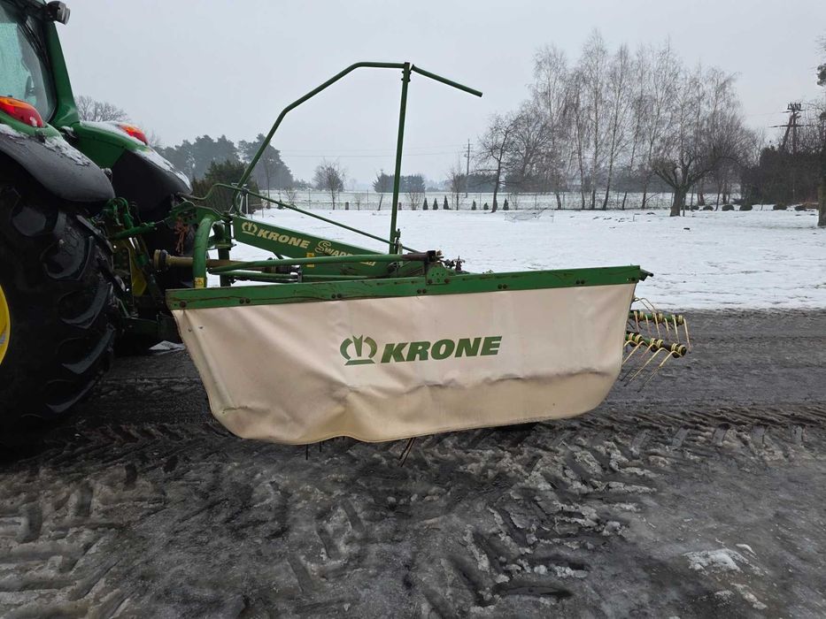 Zgrabiarka KRONE SWADRO 42/13 rok produkcji 2006 oryginał sprowadzona