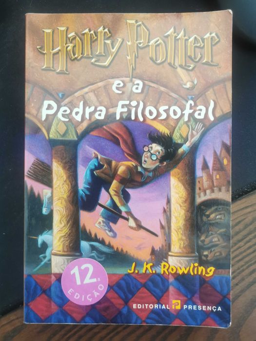 Livro Harry Potter e a Pedra Filosofal
