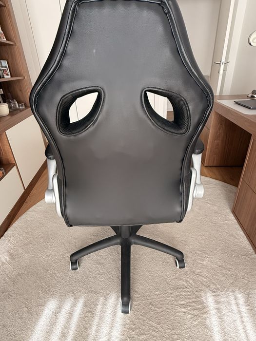 Cadeira de escritorio ergonómica