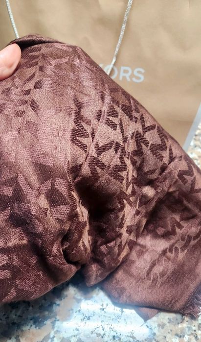 Echarpe Michael kors nova+ embrulho