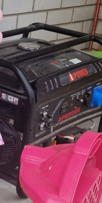 Бензиновый генератор A-iPower Lite AP6500E 6 кВт / 6,5 кВт