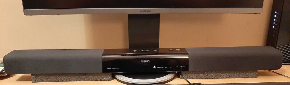 Philips Soundbar Bombastyczny! Woofer, pilot. Polecam koneserom,