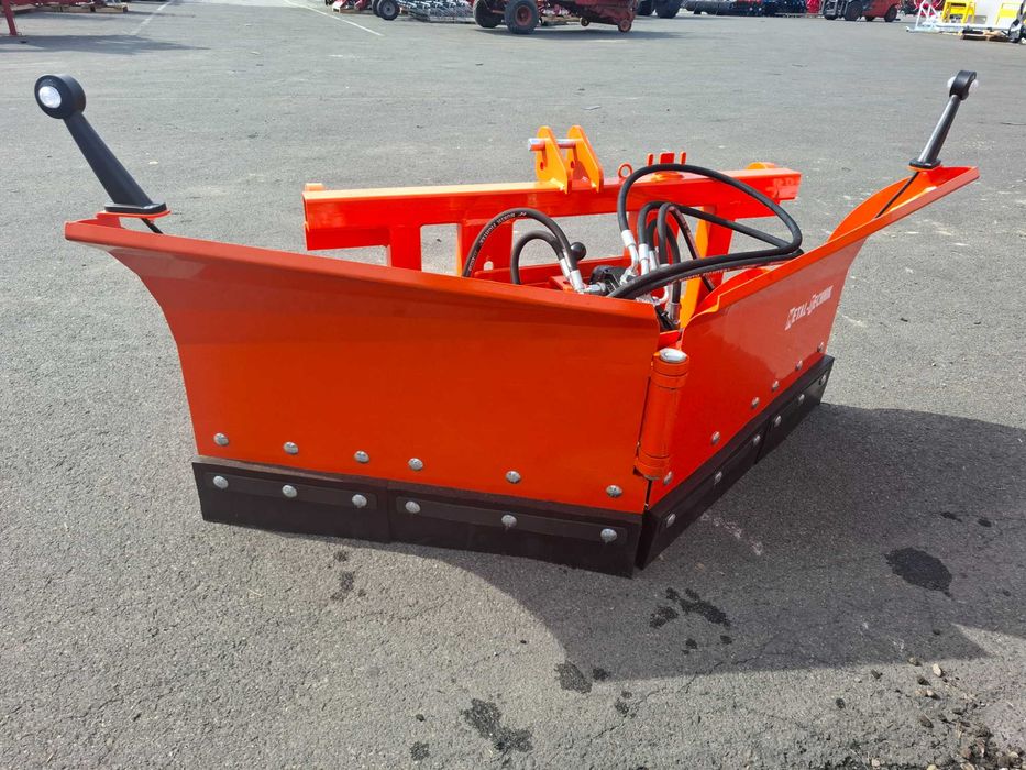 Pług śnieżny strzałkowy VARIO Mini 1,5 m Metal-Technik z amortyzacją