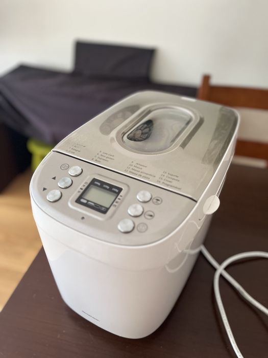 "Máquina de máquina de fazer Pão / Panificadora Silvercrest Lidl 850W".