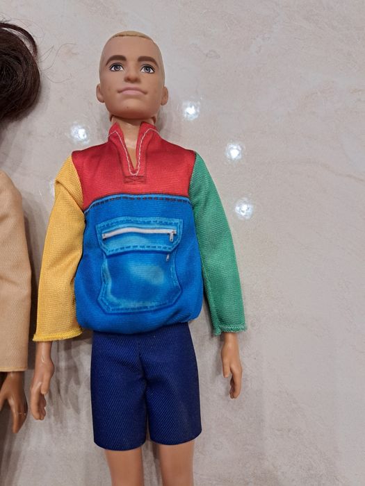 Ляльки Барбі і Кен