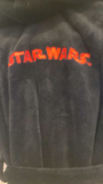 Bardzo gruby szlafrok dziecięcy z kapturem rozmiar 140 Star Wars