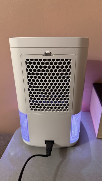 Осушувач повітря / вологопоглинач