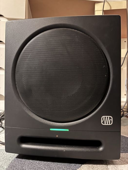 Presonus Eris 3.5 BT 2nd Gen e Eris Sub8 BT - pack de duas colunas monitoras de estudio e subwoofer de 8”. Ambos com Bluetooth e multiplas ligacoes.