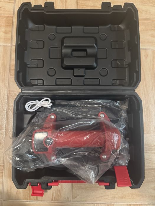 Присоска для плитки аккумуляторна 300кг.