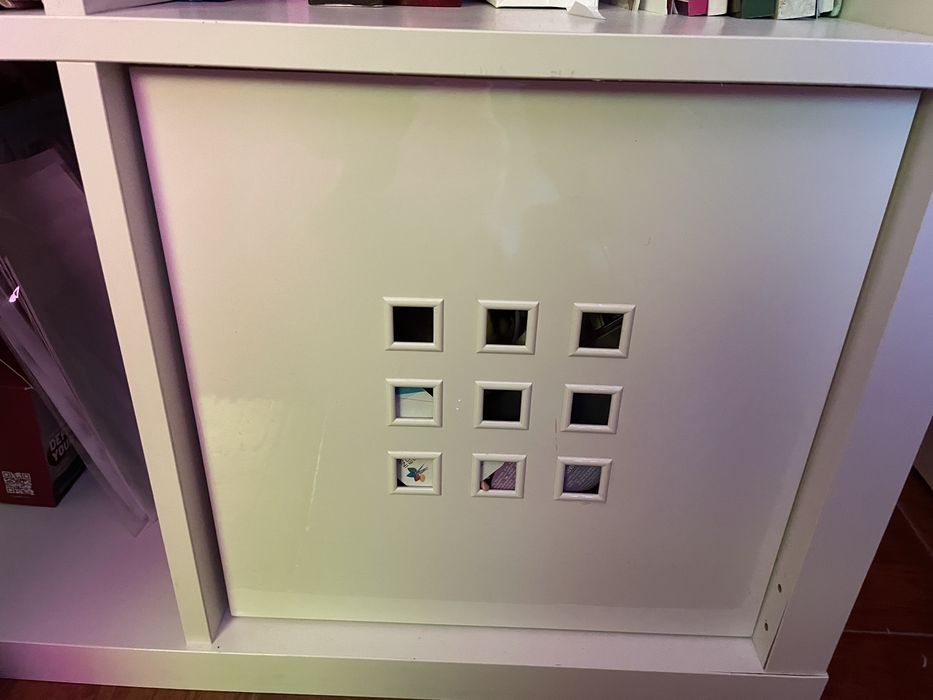 Secretária,cadeira e estante de criança