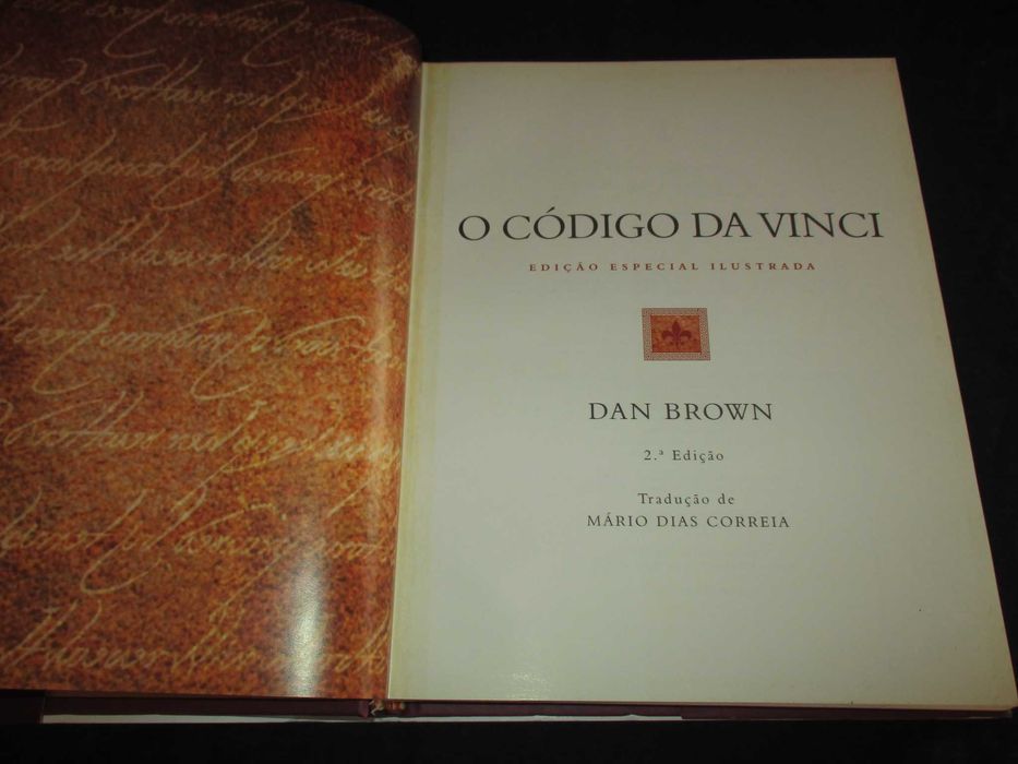 Livro O Código Da Vinci Dan Brown Edição Especial Ilustrada