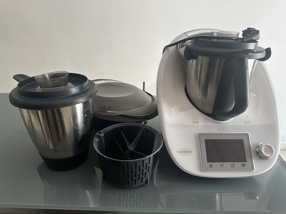 Robo BIMBY T5 mais copo