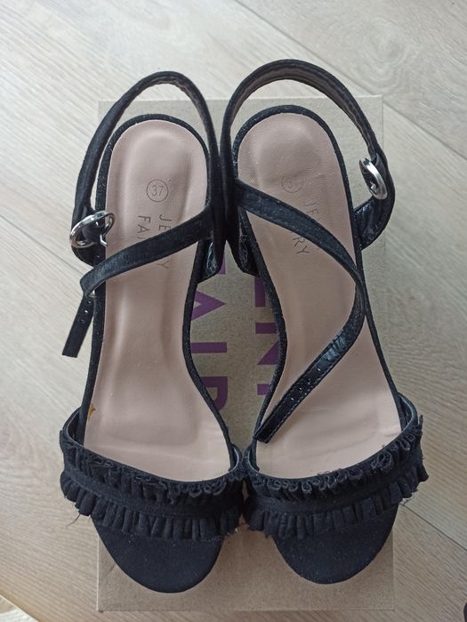 Sandałki czarne damskie