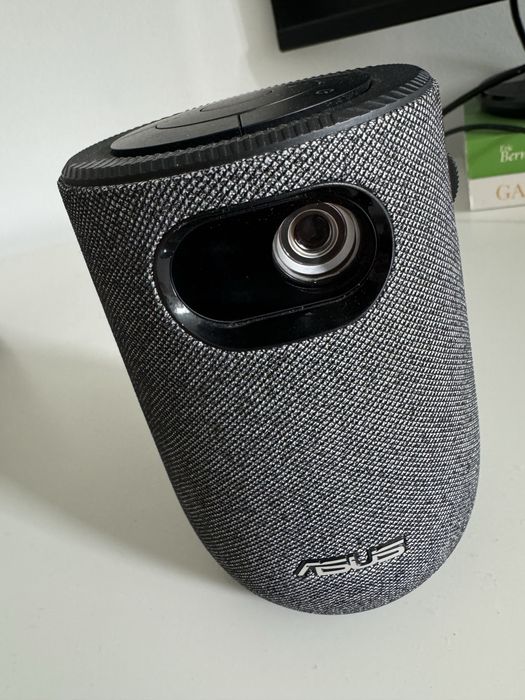 ASUS ZenBeam Latte L1 – projektor przenośny + komplet akcesoriów