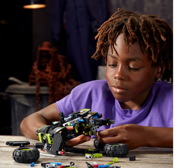 Конструктор LEGO Technic Monster Jam Grave