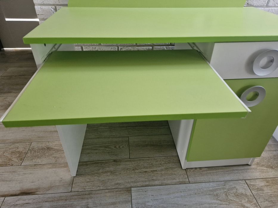 Biurko z motywem piłki