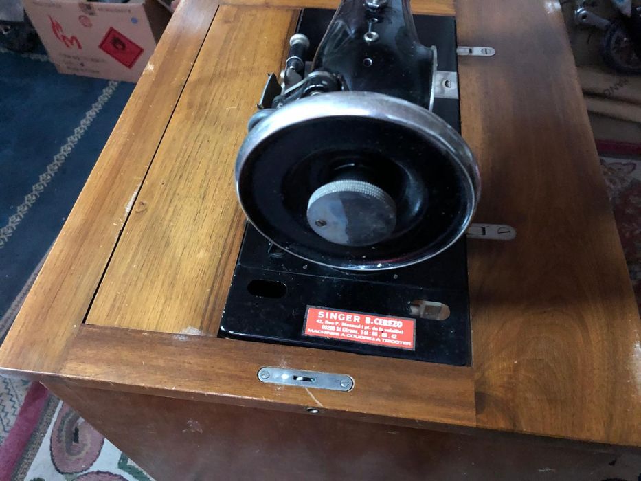 Máquina costura antiga